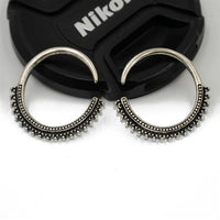 Cargar imagen en el visor de la galería, Piercing White Brass Hoop silber 3mm Creole Punkte Hook
