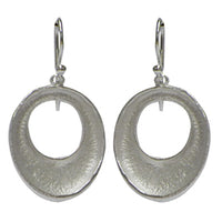 Cargar imagen en el visor de la galería, Silberohrringe 925er Silber Ohrringe Creolen Damen Schmuck hell oxidiert glänzend
