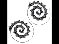 Load image into Gallery viewer, Messingohrringe versilbert Spiralen Pünktchen Herzen Ornamente 925 sterling Silber
