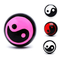 Load image into Gallery viewer, Ohrstecker Halbkugel Yin Yang 8 mm Acryl Unisex Ohrringe Edelstahl nickelfrei zweifarbig
