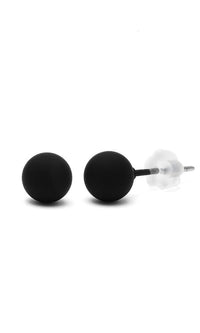 Load image into Gallery viewer, These unisex Ohrstecker Kugel Perle earrings feature 6mm black stainless steel balls with a rubber coating, nickel-free posts, and clear backings, displayed on a white background.
