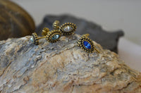 Load image into Gallery viewer, Messing Kristall Glitzer Ohrstecker gold Auge 12mm
