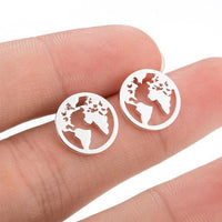 Load image into Gallery viewer, Edelstahl Ohrstecker Welt Kugel Globus Erde 12mm
