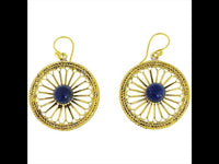 Load image into Gallery viewer, Ohrringe Blume Zopf Lapis Messing Brass antik golden Tropfen Ohrhänger nickelfrei Tribal Schmuck
