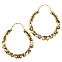 Load image into Gallery viewer, Ohrringe Punkte Spiralen liegend oxidiert rund Messing Brass antik golden Tribal nickelfrei Piercing
