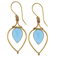 Load image into Gallery viewer, Ohrringe Chalzedon Tropfen umgedreht Bögen Messing antik golden nickelfrei Tribal Ohrhänger
