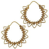 Load image into Gallery viewer, Ohrringe Punkte Dreiecke Blüten Messing Brass antik golden Tribal nickelfrei Schmuck Piercing
