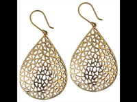 Load image into Gallery viewer, Ohrringe Träne Dreiecke Stanzmuster Messing antik golden Tribal nickelfrei Piercing Schmuck

