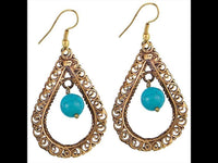 Cargar imagen en el visor de la galería, Ohrringe Türkis Kugel Tropfen Schnörkel Messing antik golden nickelfrei Ohrhänger Tribal Brass
