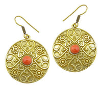 Load image into Gallery viewer, Ohrringe Sandstein Herz Kreis Dreiecke Messing Ohrhänger orange nickelfrei antik golden Tribal Brass
