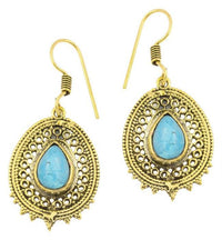 Load image into Gallery viewer, Ohrringe Türkis Tropfen oval Zacken Kreise Messing antik golden Tribal
