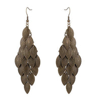 Cargar imagen en el visor de la galería, Brass Ohrringe oxidiert feine Blätter Rauten Form
