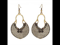 Cargar imagen en el visor de la galería, Brass Ohrringe goldfarben oxidiert groß rund schnörkel Quadrat
