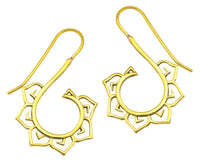 Load image into Gallery viewer, Ohrhänger Blume Haken offen Messing Brass antik golden Tribal Piercing Ohrringe
