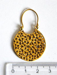 Load image into Gallery viewer, Brass Ohrringe Tribal gewölbt Ellipsen Kreis antik golden Messing
