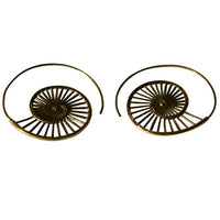Cargar imagen en el visor de la galería, Spiralen Messing Ohrringe gold Nautilus Schnecke
