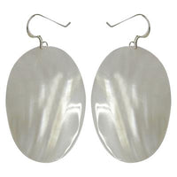 Cargar imagen en el visor de la galería, Perlmuttmuschelohrringe, ovale Perlmuttmuschelohrhänger mit Bügel aus 925er Sterlingsilber, ca. 4,5 x 2,5cm
