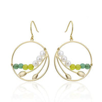 Load image into Gallery viewer, Ohrringe 18 karat vergoldet Kreis Bogen Knospen grün Stein Perlen nickelfrei weiß
