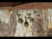 Load image into Gallery viewer, Bauchnabelpiercing Edelstahl Brass Doppelträne Inlay
