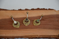 Load image into Gallery viewer, Bauchnabelpiercing Edelstahl Brass Ornament Träne Inlay
