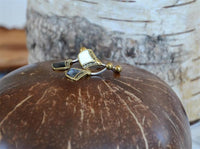 Load image into Gallery viewer, Bauchnabelpiercing Edelstahl Brass Raute Inlay
