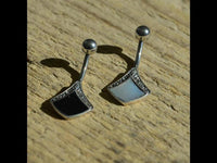 Load image into Gallery viewer, Bauchnabelpiercing aus Edelstahl Silber mit Raute Inlay
