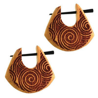 Load image into Gallery viewer, Pin Creolen Jackfrucht Holz hell Horn-Pin 23 mm Träne dunkle Gravur Motiv
