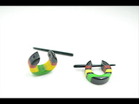 Load image into Gallery viewer, Pin Creolen Stick Ohrringe Acryl Rasta Farben 1.6mm
