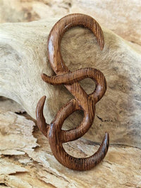 Cargar imagen en el visor de la galería, Parasit-Holz Ohr Piercing 4mm Schnörkel Dehnschnecke
