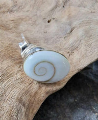 Load image into Gallery viewer, Shivaauge oval gefasst Silberohrstecker Ohrstecker 925er Silber Shiva Auge Eye Damen Schmuck
