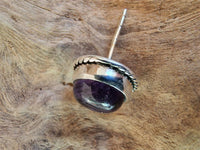 Load image into Gallery viewer, Ohrstecker Zopf Rand Amethyst lila rund 8 mm 925er Sterling Silber Stein Silberohrstecker

