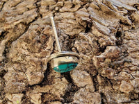 Load image into Gallery viewer, Ohrstecker Türkis Tropfen 8 mm 925er Sterling Silber Rand Stein Silberohrstecker
