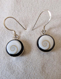 Load image into Gallery viewer, Shivaauge Silberohrringe Ohrringe schwarz rund Raisin 925er Silber Shiva Auge Eye Damen Schmuck
