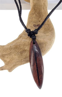 Cargar imagen en el visor de la galería, Unisex Surfbrett Kette mit Sono Holzanhänger
