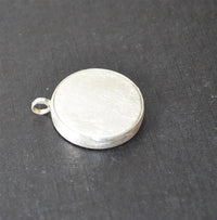 Load image into Gallery viewer, Anhänger 925 Sterling Silber rund Fisch Sand gold Glas - chic - net.de
