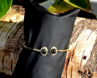 Cargar imagen en el visor de la galería, Messing Brass Armreif golden oval Seilmuster Onyx nickelfrei verstellbar antik Tribal Schmuck
