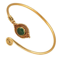 Load image into Gallery viewer, Messing Armreif antik golden Grüner Onyx Maserung rund Kugeln verstellbar
