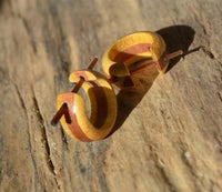 Load image into Gallery viewer, Pin Creolen Stick Ohrringe Holz 15mm hell rot braun
