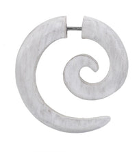 Load image into Gallery viewer, Holz Spiralen-Ohrring Fake Piercing-Ohrschmuck in Weiß
