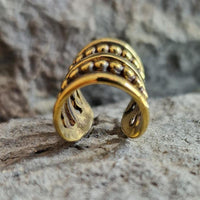 Cargar imagen en el visor de la galería, Ear cuff Dread Lock Bead Messing gold 5 Ringe - chic - net.de
