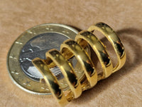 Load image into Gallery viewer, Ear cuff Dread Lock Bead Messing gold 5 Ringe glatt - chic - net.de
