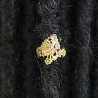 Cargar imagen en el visor de la galería, Ear cuff Dread Lock Bead Messing gold Blümchen - chic - net.de
