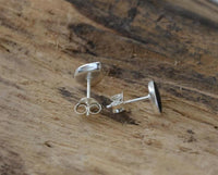 Load image into Gallery viewer, Ohrstecker 925 Silber Tropfen Träne E-Coat Shell Muschel
