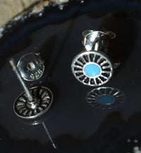 Load image into Gallery viewer, Ohrstecker 925 Silber Rad E-Coat Epoxid blau oxidiert
