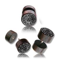 Load image into Gallery viewer, Fake Holz Piercing Narraholz Edelweiß Metall Inlay Edelstahl Ohrstecker Organic Tribal - chic - net.de
