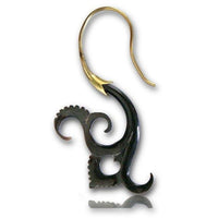 Load image into Gallery viewer, Fake Horn Piercing Hook Ohrring Brass Zacken Fishtail - chic - net.de
