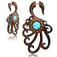 Load image into Gallery viewer, Fake Narra Holz Piercing Wellen Muster mit Türkis Edelstein und goldenen Brass Kugeln - chic - net.de
