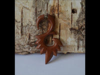 Load image into Gallery viewer, Fake Piercing Edelstahl Rosenholz Feuer Spirale - chic - net.de
