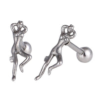 Cargar imagen en el visor de la galería, Fake Piercing Expander silberfarben Frau liegend Schaubverschluss Edelstahl - chic - net.de
