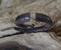 Load image into Gallery viewer, Fake Piercing Ohrring Spirale Holz dunkel Labyrinth - chic - net.de
